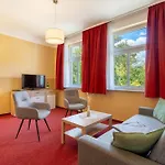 Hotelpark Bodetal Mit 3* ターレ